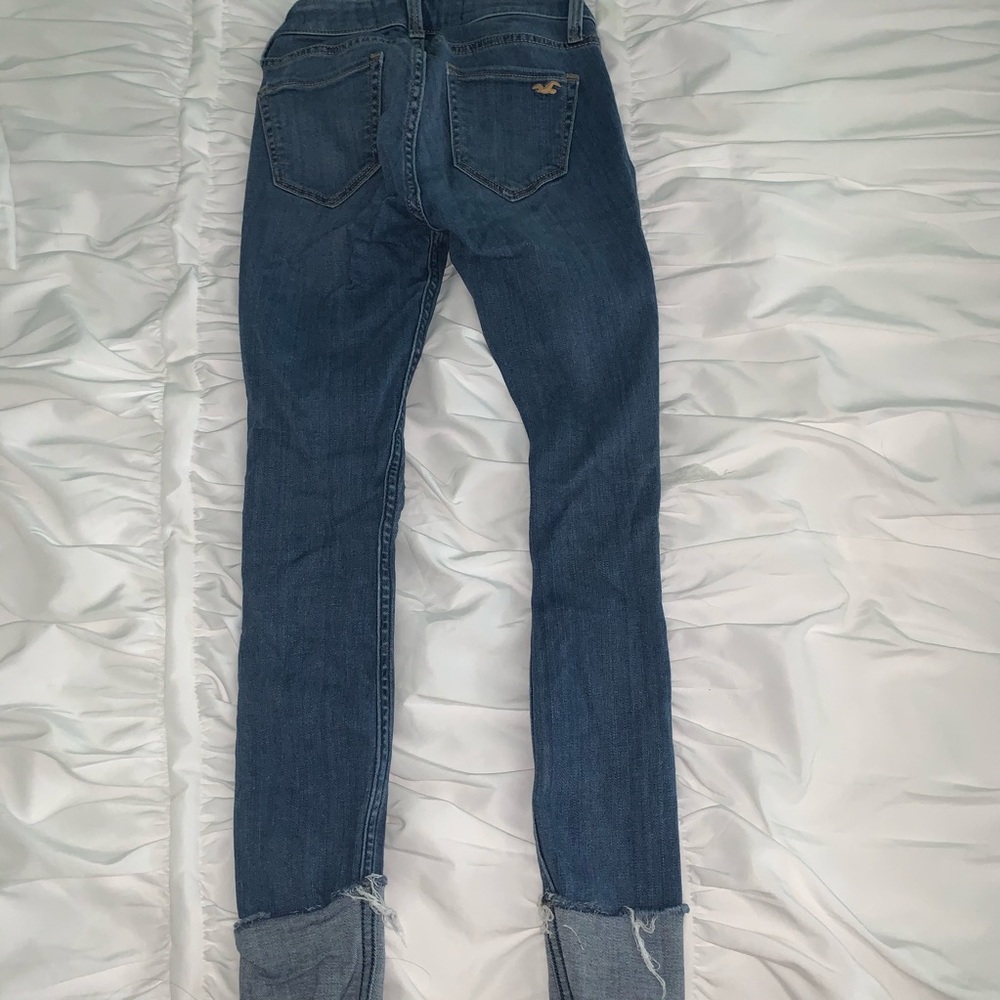 Hollister Ripped Jeans - Picture 4 of 4